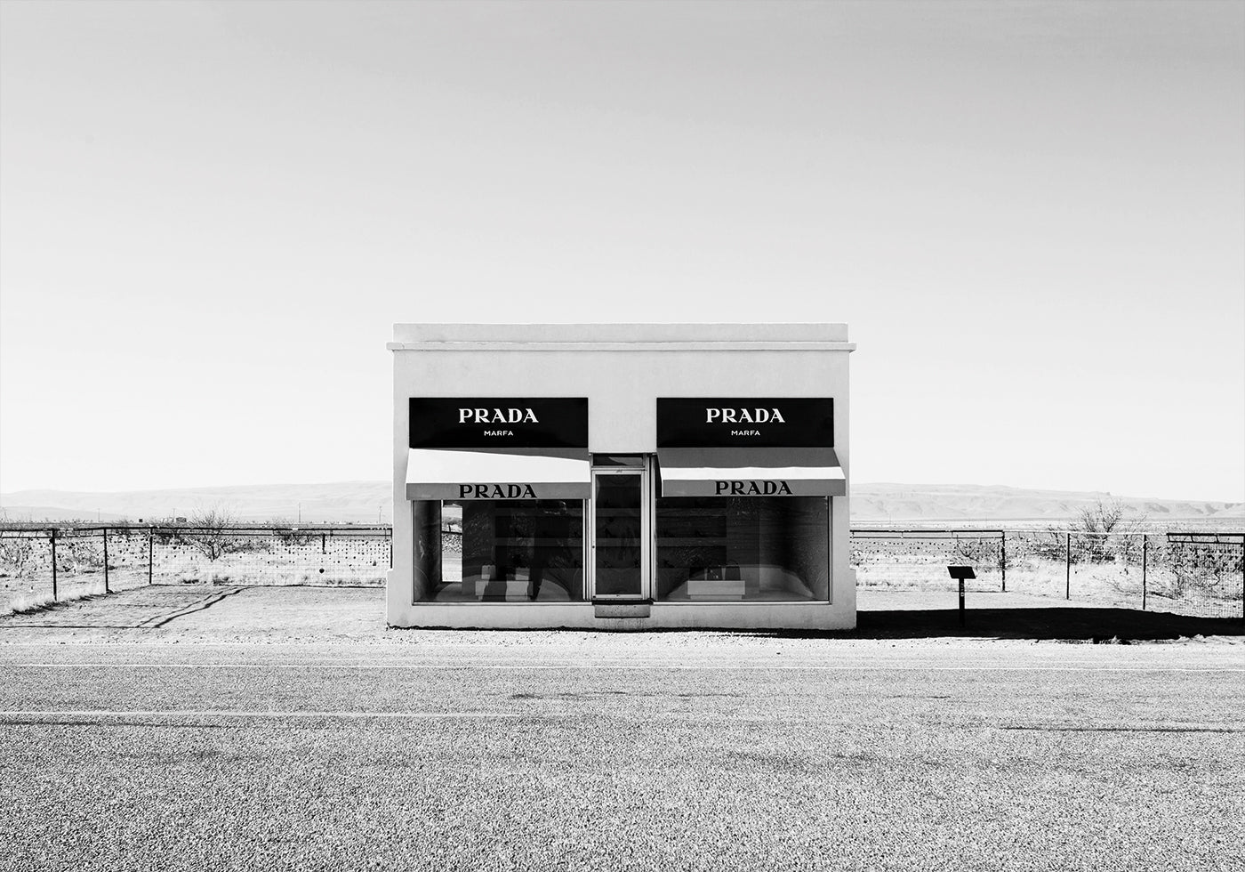 Prada Marfa Texas Schwarzweiß-Poster 