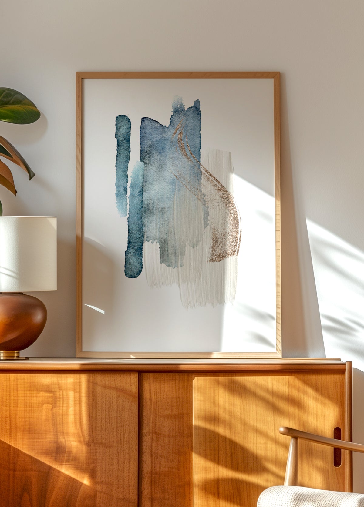 Elegante blaue Goldstriche