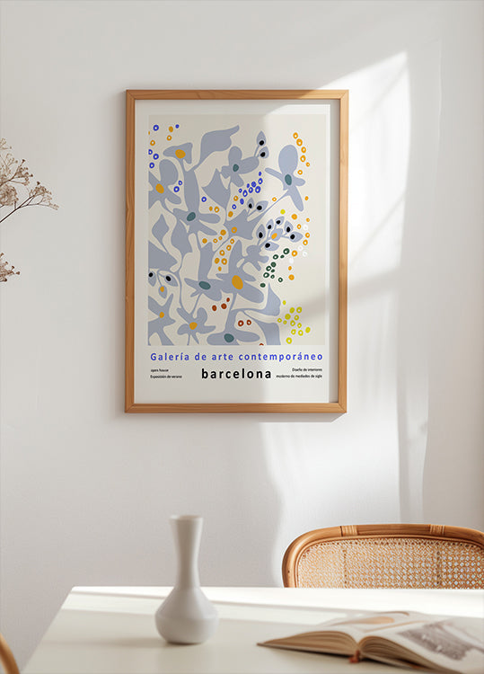 Contemporary art gallery Barcelona design and interior (NEW) - Posterbox
