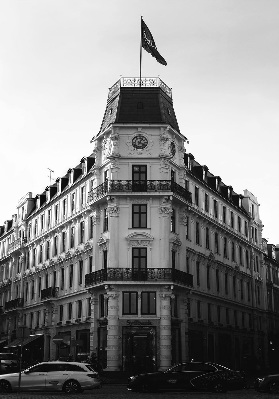 Copenhagen Historic Building Black & White Plakat - Posterbox