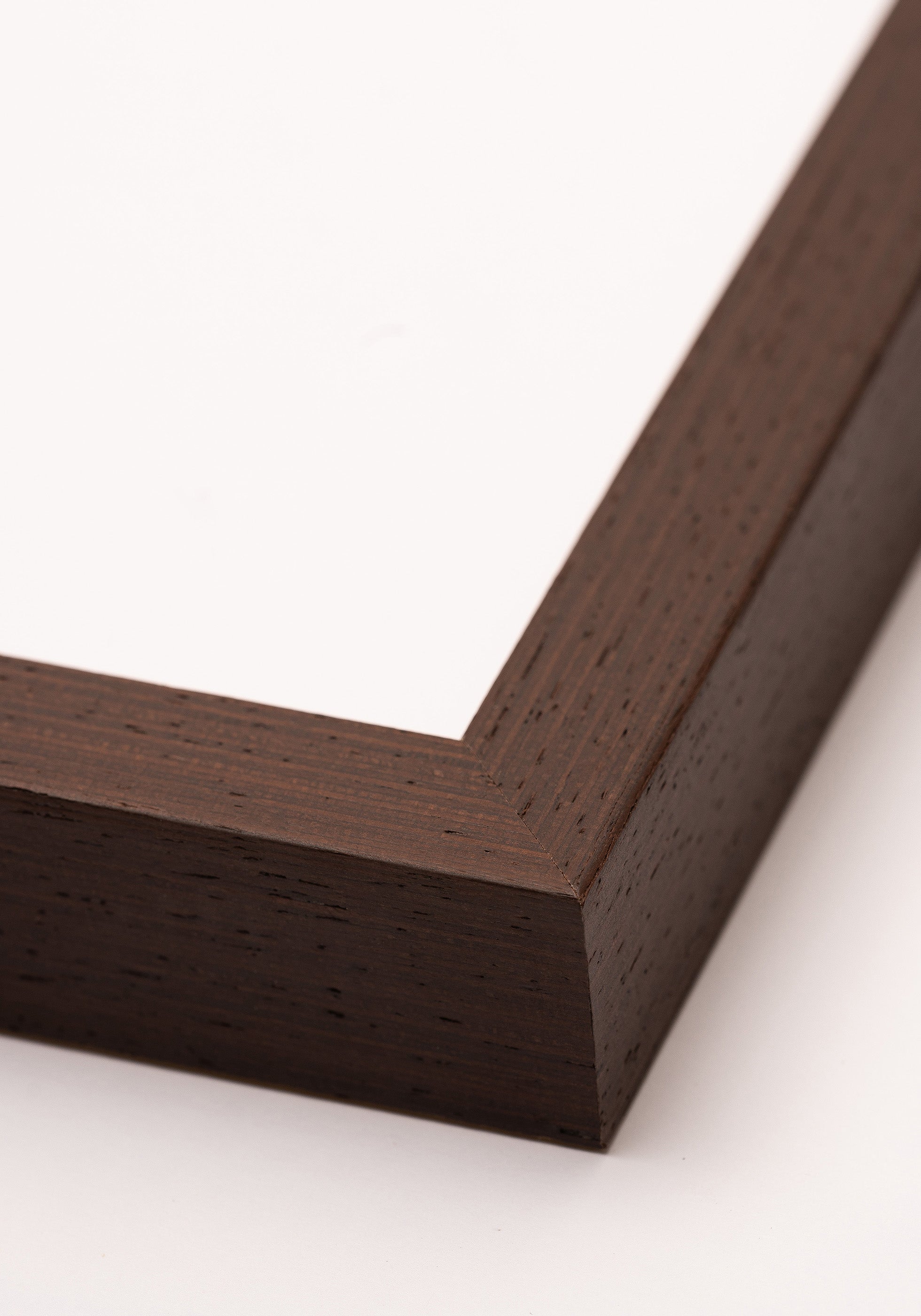 Premium-Holzrahmen Nielsen Dark Oak