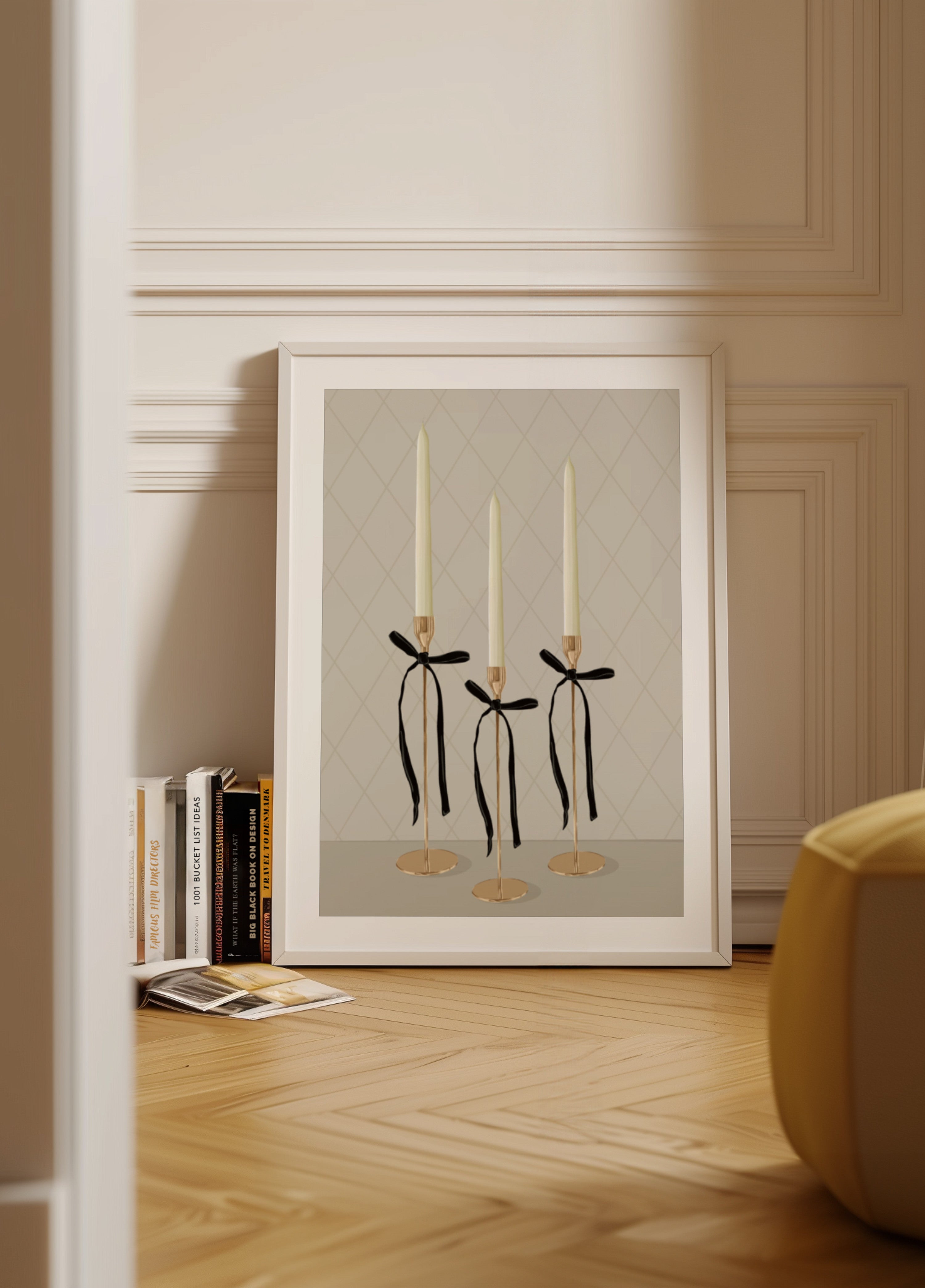 Elegante goldene Spitzkerzen